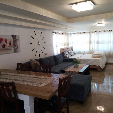 Tiberias Vacation Rental Ngoại thất bức ảnh