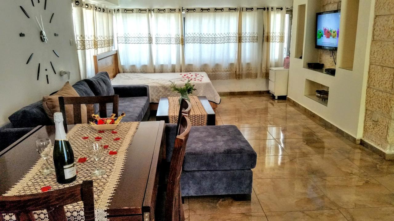 Tiberias Vacation Rental Ngoại thất bức ảnh